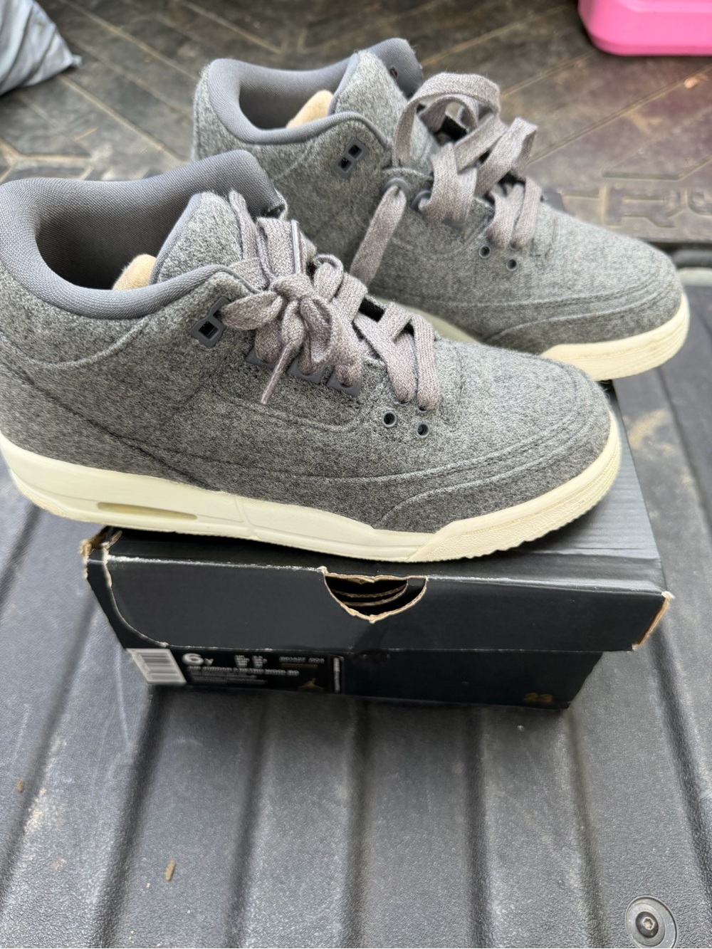 Jordan Kids' Gray Wool-Look Low Top Sneakers